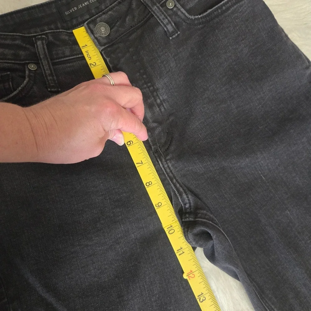Silver Jeans Co High Note Skinny Black Raw Hem Jeans W30 L29
